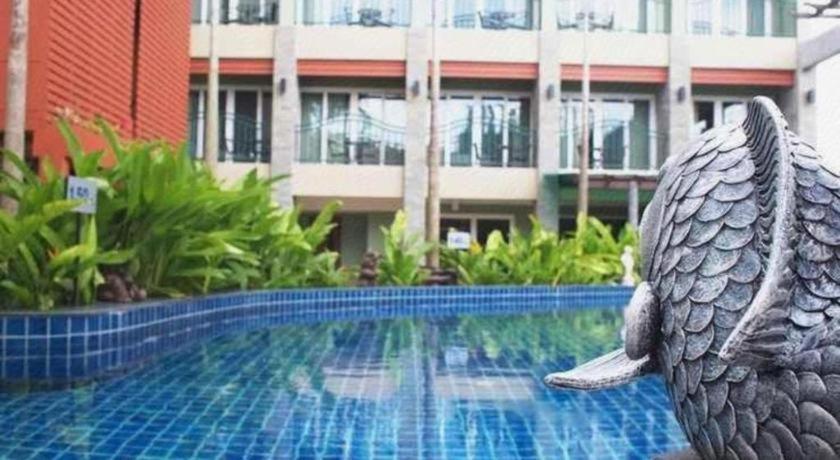 Phuket Ecozy Hotel Patong Екстериор снимка